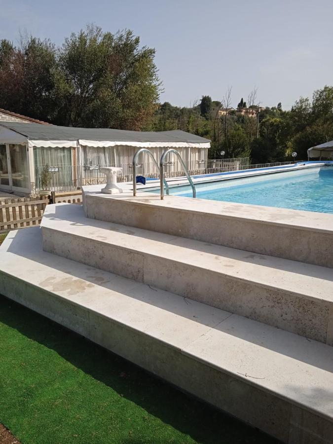 Villa Paradise Resort Gallicano nel Lazio Exterior foto