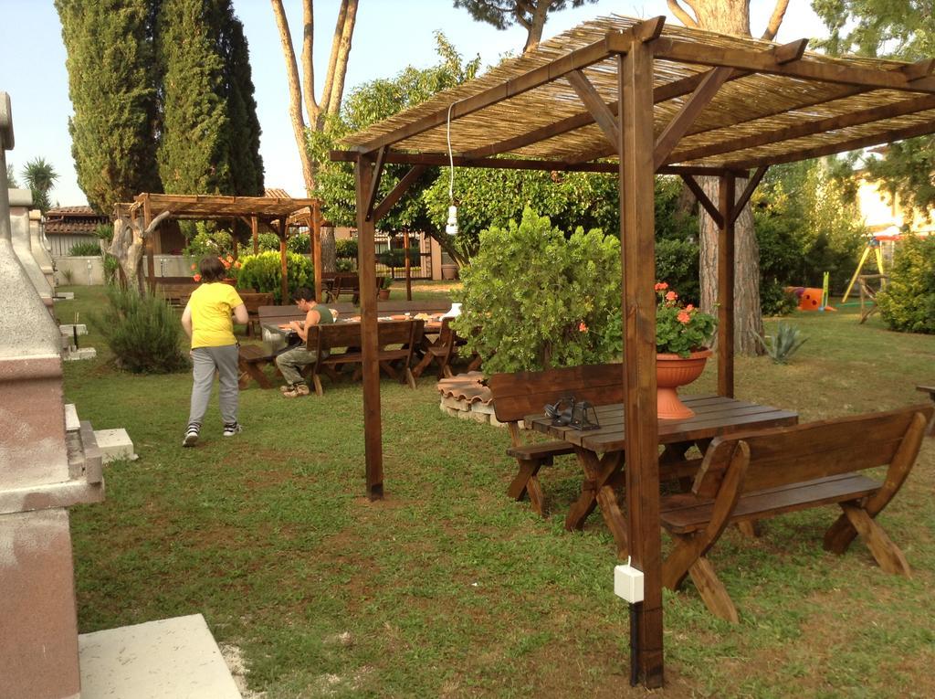 Villa Paradise Resort Gallicano nel Lazio Exterior foto